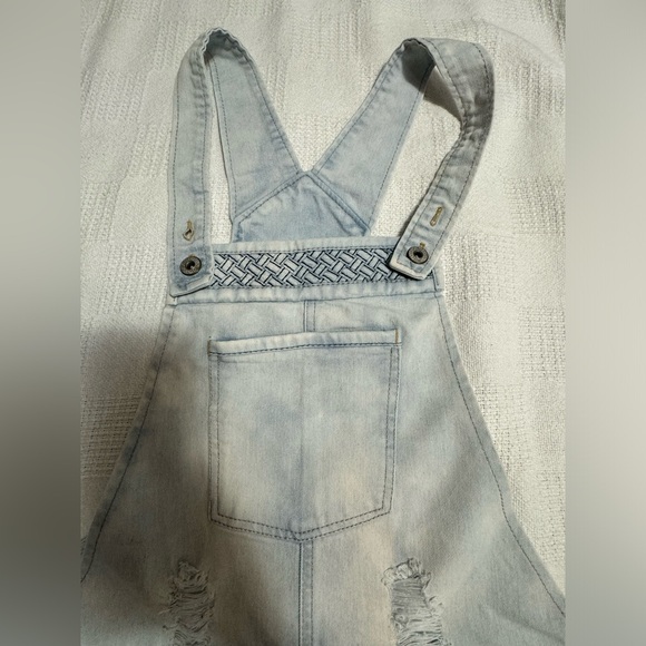 Overalls - Picture 10 of 11